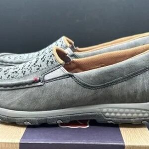 Slip in shoes gray mocasin shoes